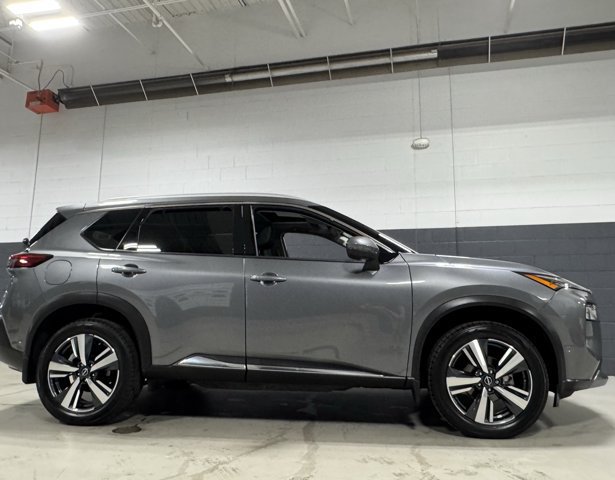 Used 2023 Nissan Rogue SL w/ SL Premium Package AWD/4WD image 14