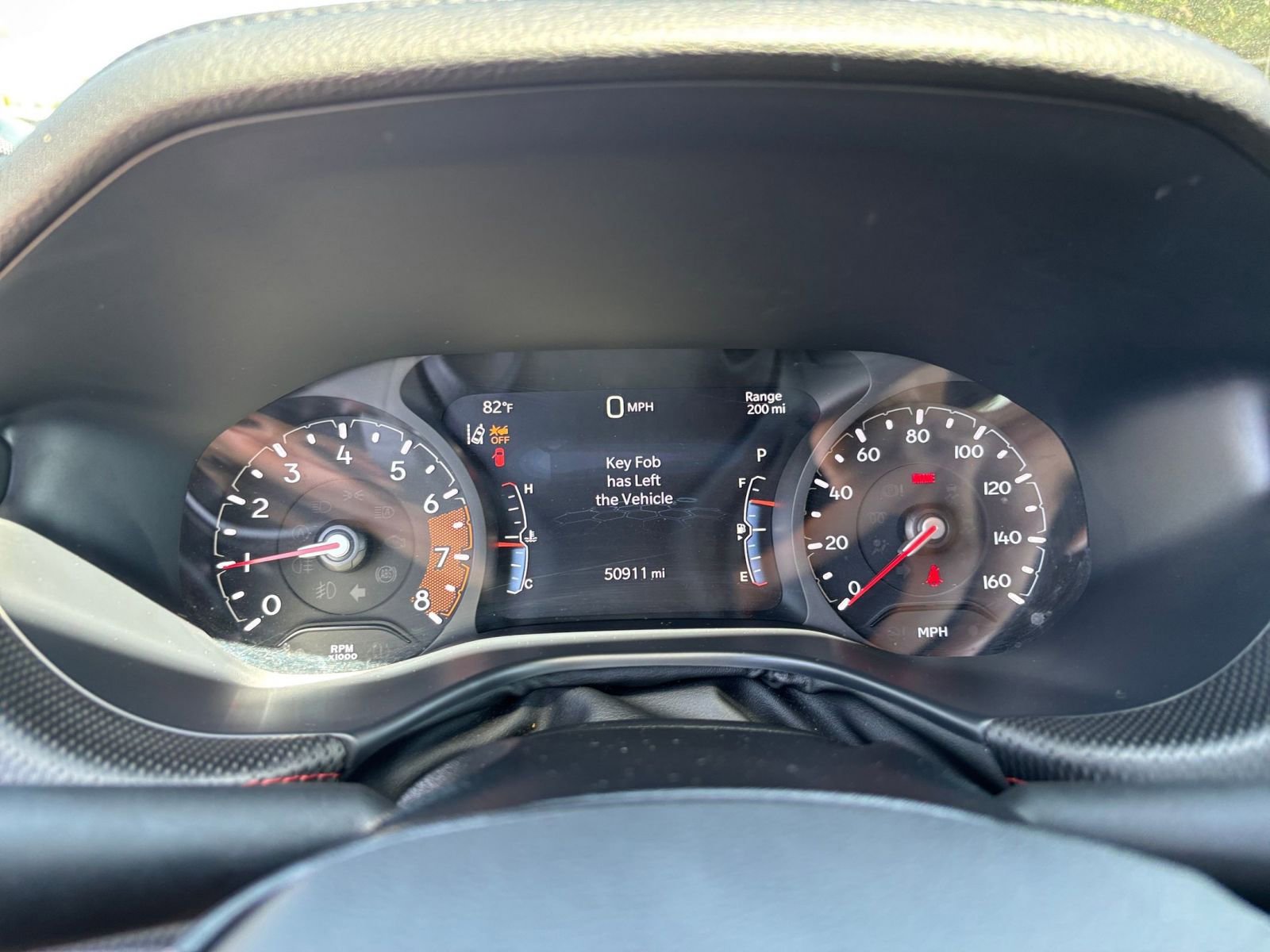 Used 2025 Jeep Compass Trailhawk AWD/4WD image 40