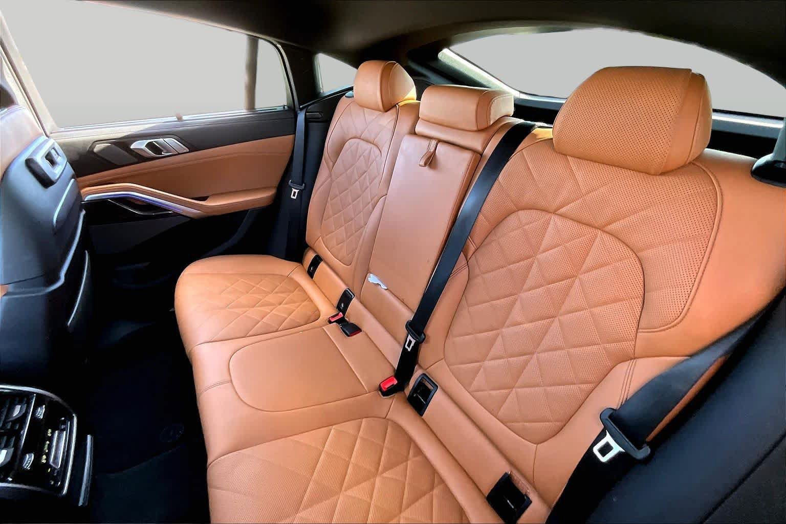 Used 2023 BMW X6 M50i w/ Executive Package AWD/4WD image 19