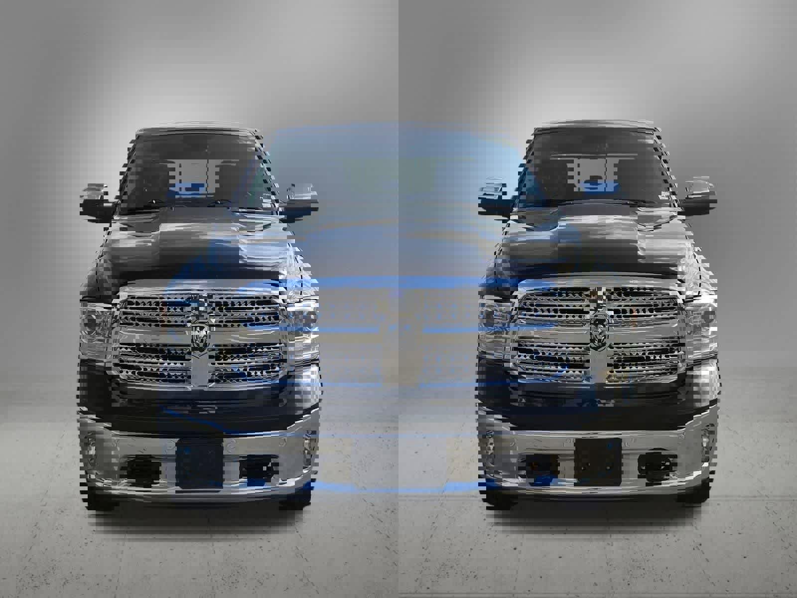 Used 2015 RAM 1500 Laramie w/ Convenience Group AWD/4WD image 9