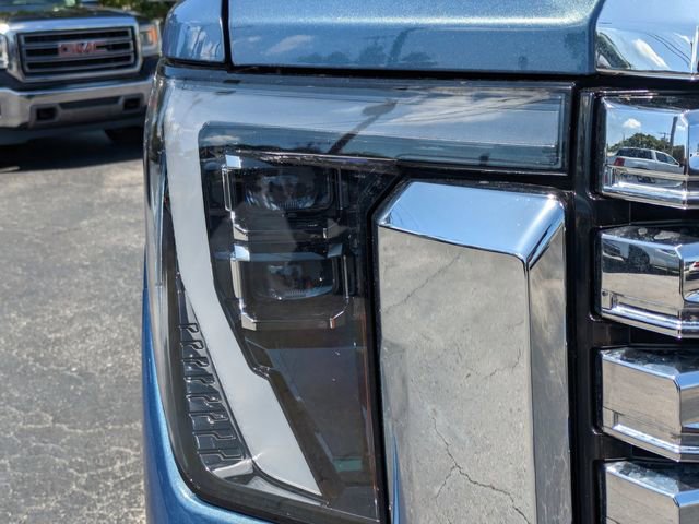 Used 2025 GMC Sierra 2500 Denali w/ Denali Reserve Package AWD/4WD image 10