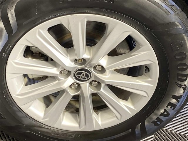 Used 2024 Toyota Grand Highlander XLE image 28