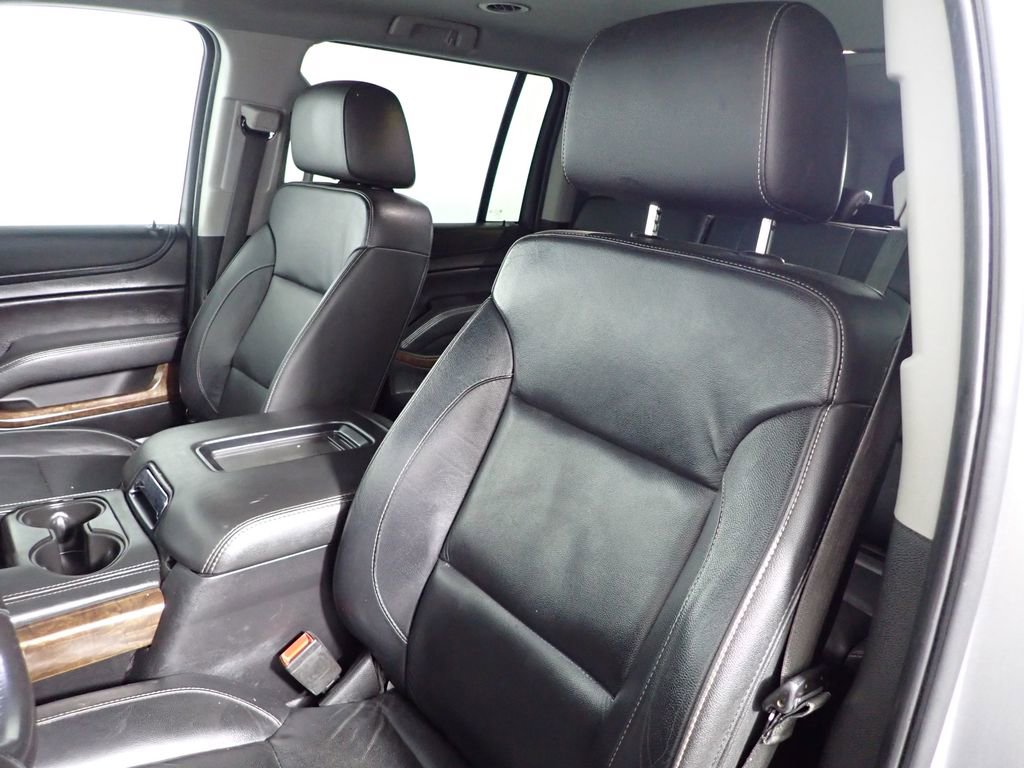 Used 2019 Chevrolet Suburban LT AWD/4WD image 24