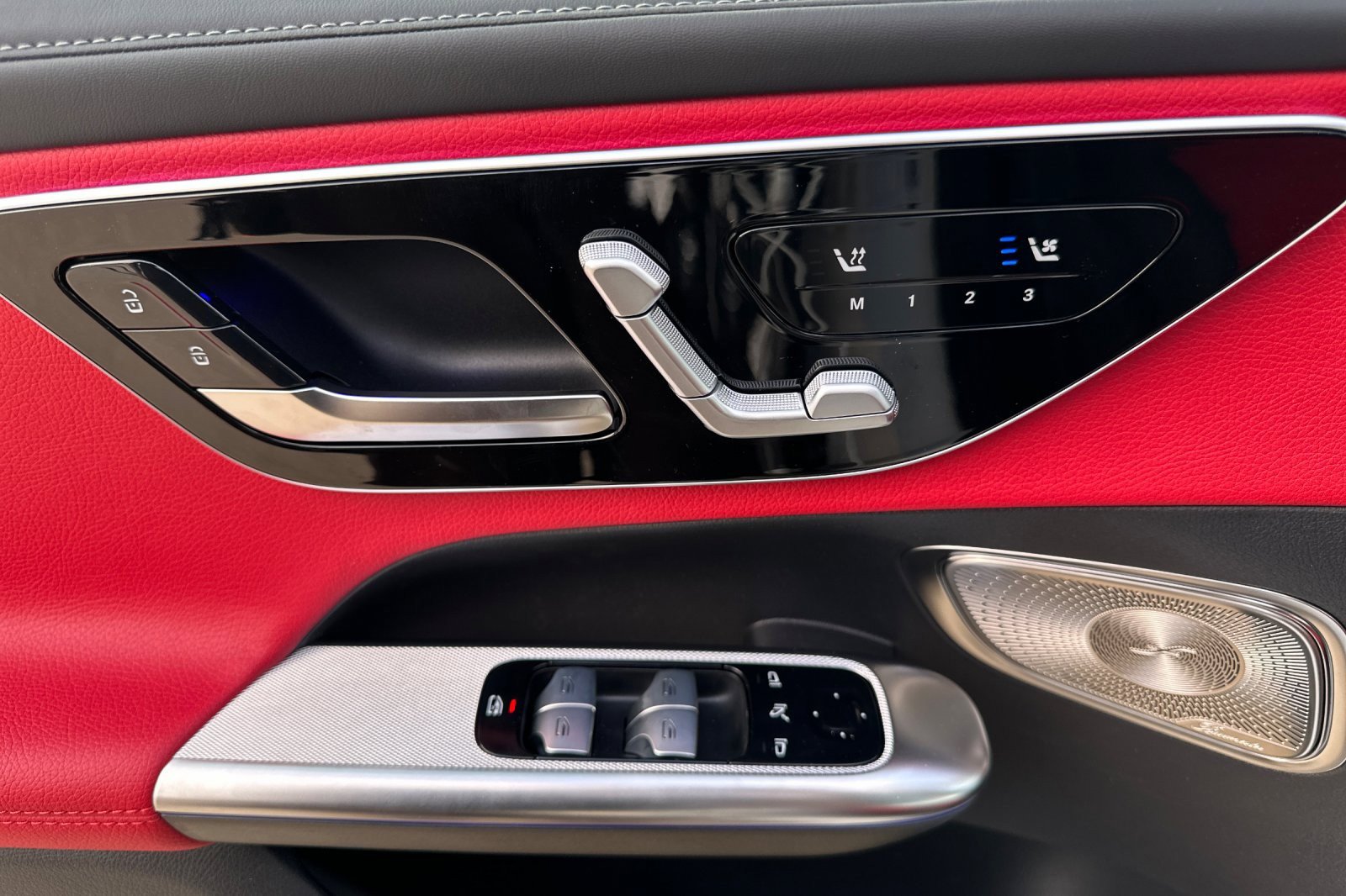 New 2026 Mercedes-Benz GLC 43 AMG 4MATIC Coupe image 10