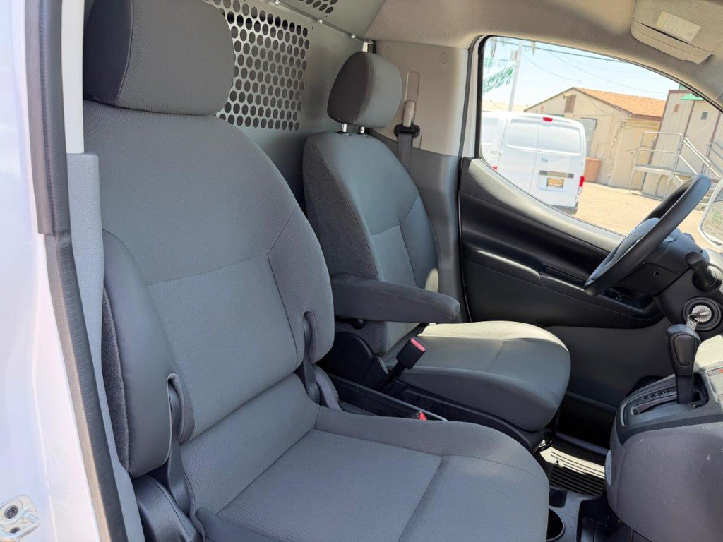 Used 2021 Nissan NV200 SV w/ Back Door Glass Package FWD image 28