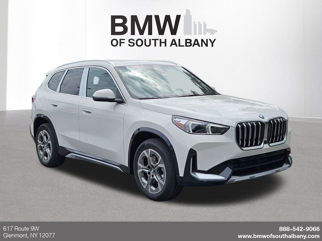 New 2026 BMW X1 xDrive28i w/ Technology Package AWD/4WD image 1