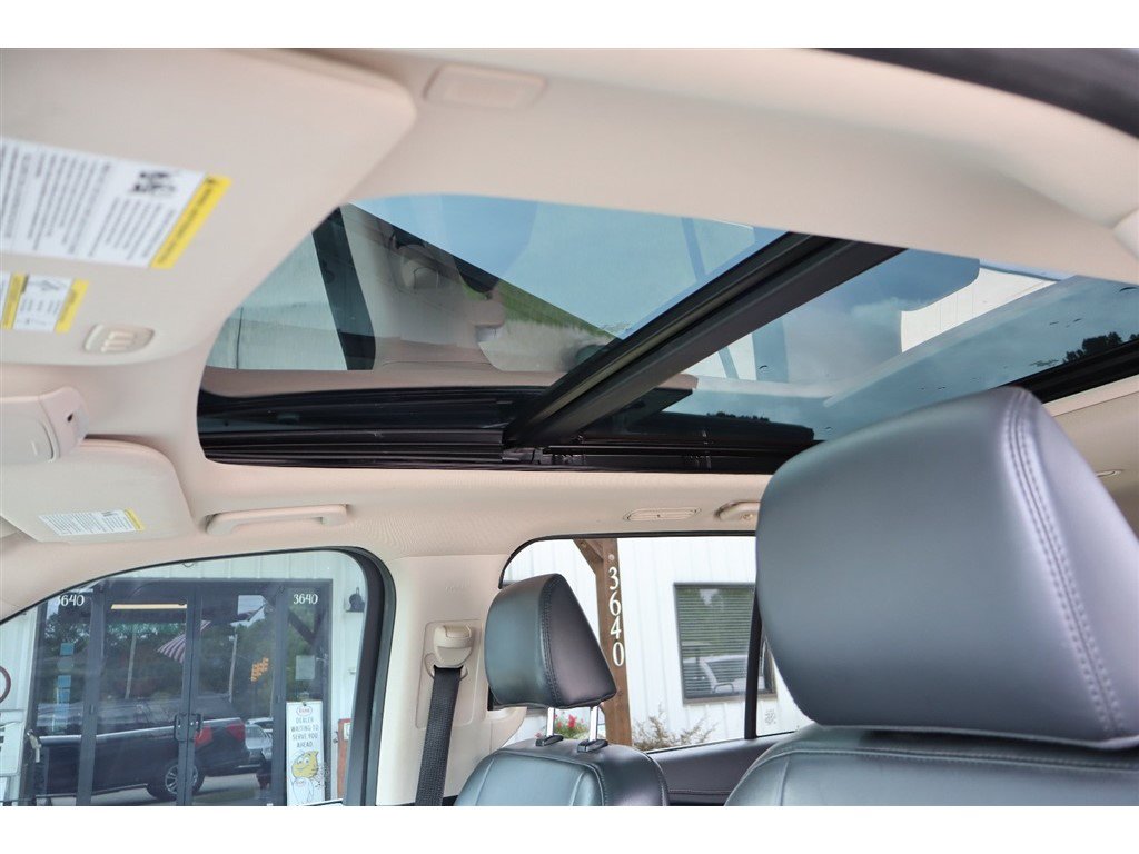 Used 2022 Ford Expedition Max XLT AWD/4WD image 23