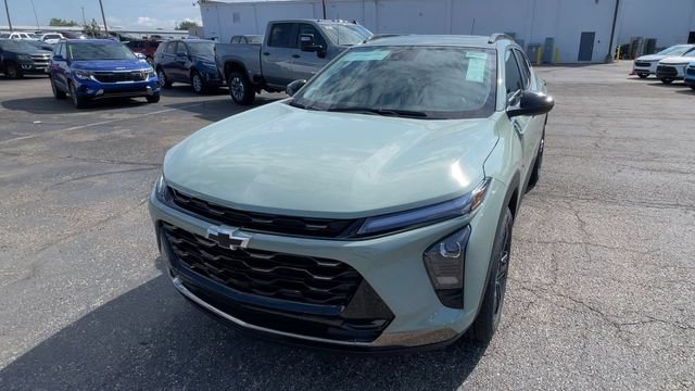 New 2026 Chevrolet Trax ACTIV w/ Sunroof Package FWD image 5