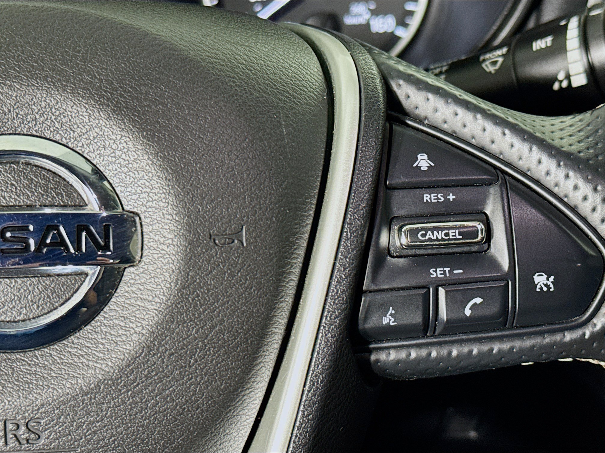 Used 2022 Nissan Maxima SV w/ Floor Mat Group FWD image 13