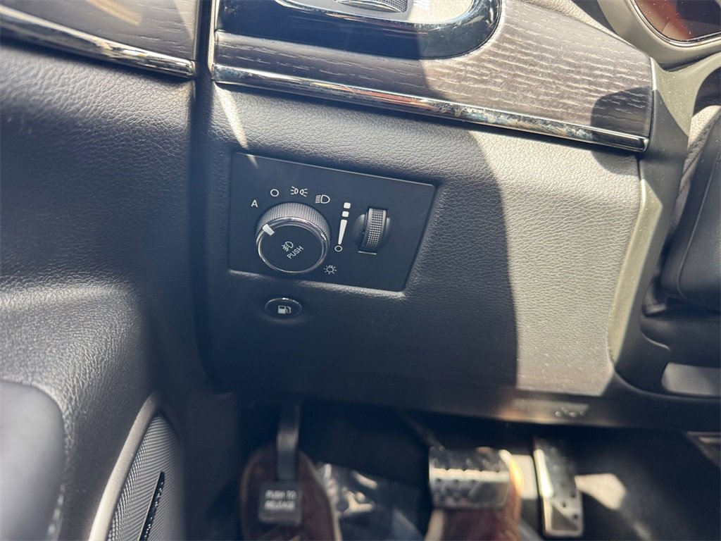 Used 2020 Jeep Grand Cherokee High Altitude image 28