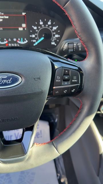 Used 2022 Ford Escape SEL w/ SEL Stealth AWD Package image 10