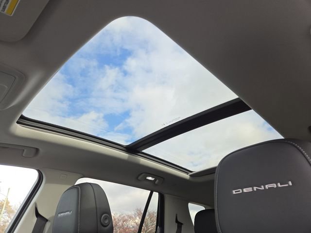New 2026 GMC Terrain Denali w/ LPO, Floor Liner Package image 3
