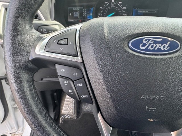 Used 2022 Ford Edge SEL image 22