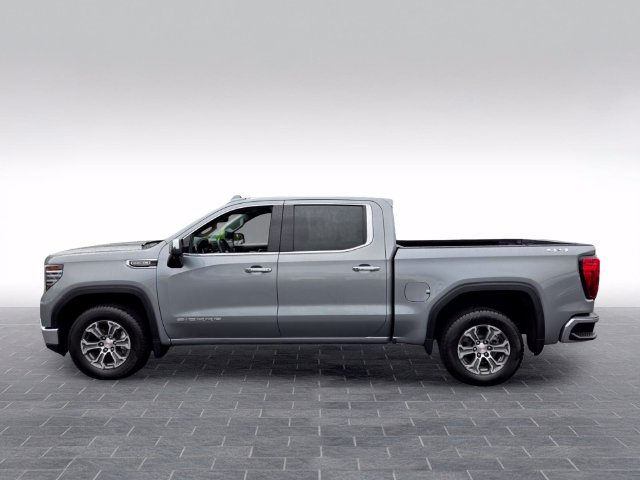 Used 2025 GMC Sierra 1500 SLT AWD/4WD image 4