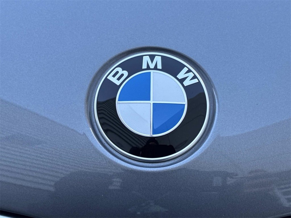 Used 2025 BMW X5 xDrive40i w/ Parking Assistance Package image 10