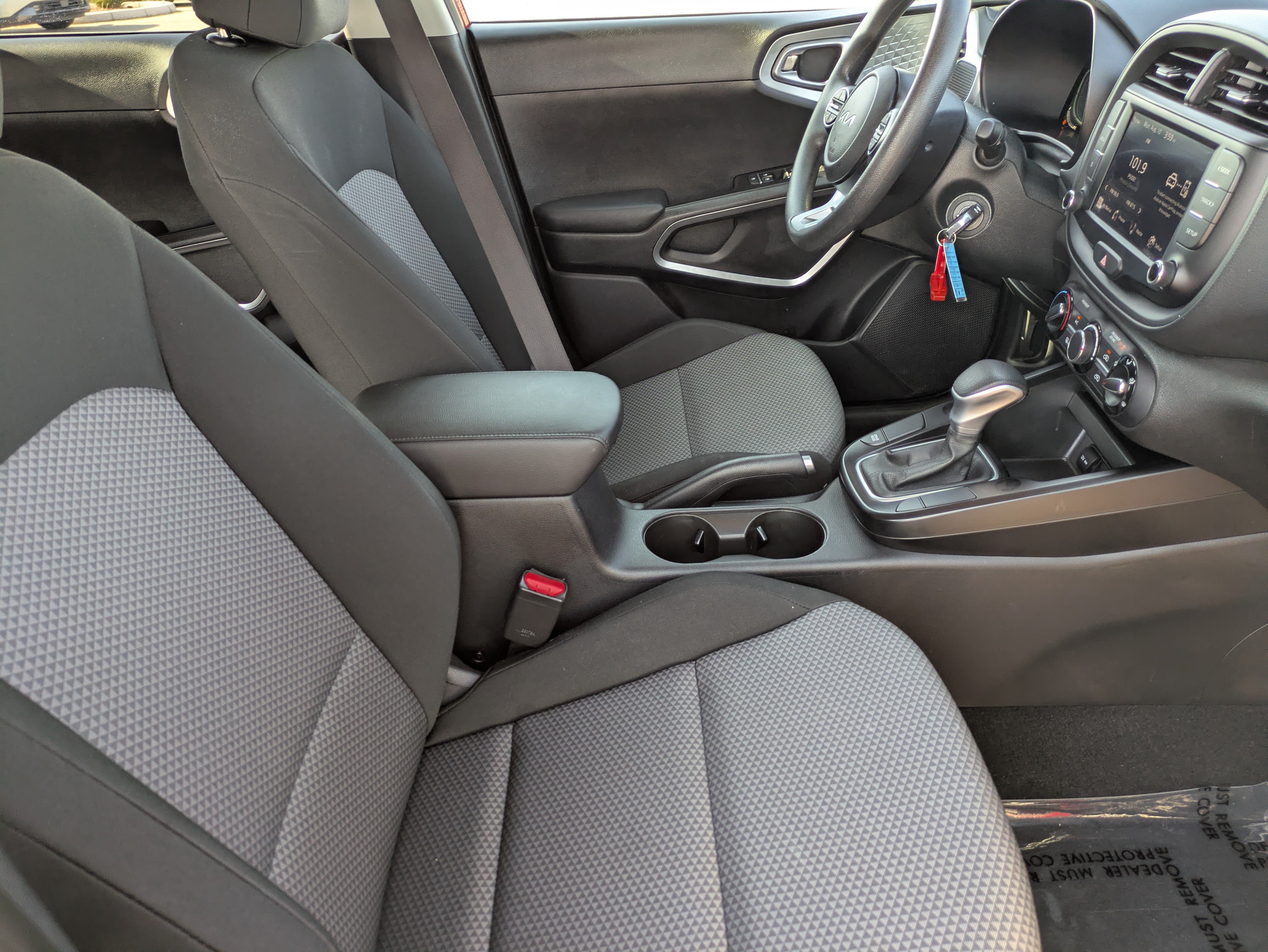 Certified 2024 Kia Soul LX w/ Option Group 015 FWD image 12