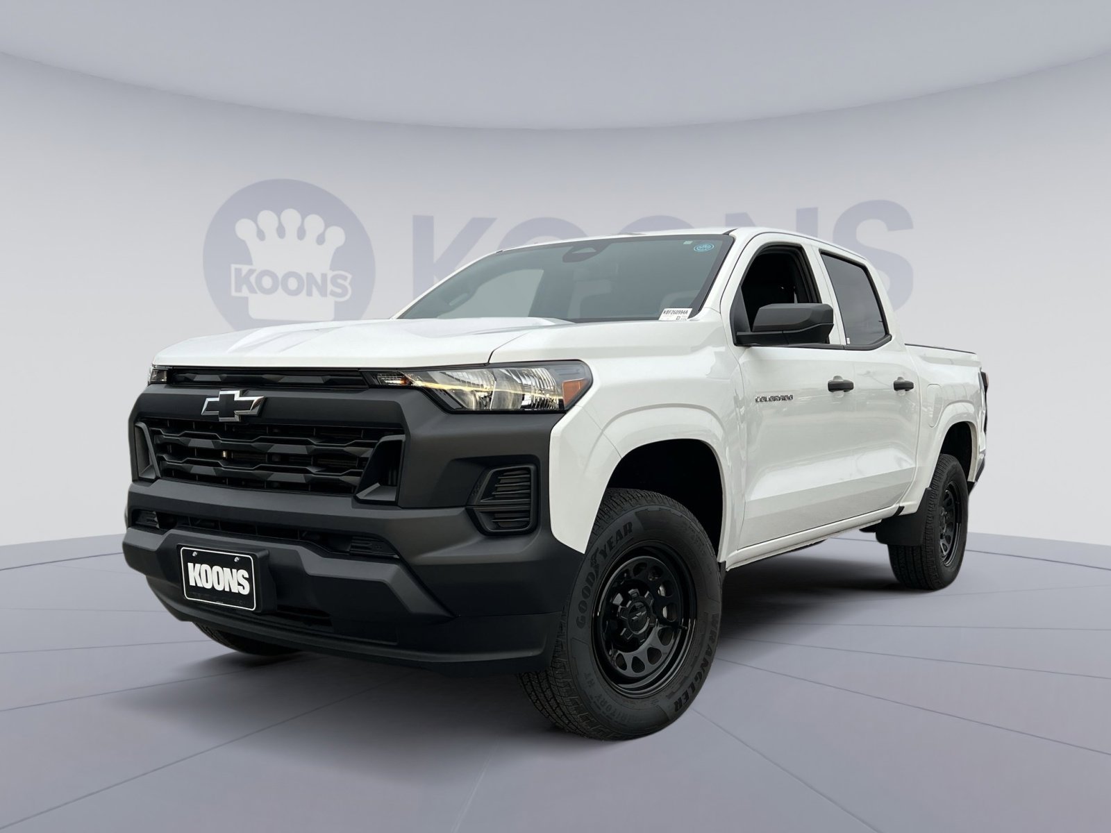 Used 2024 Chevrolet Colorado W/T image 1