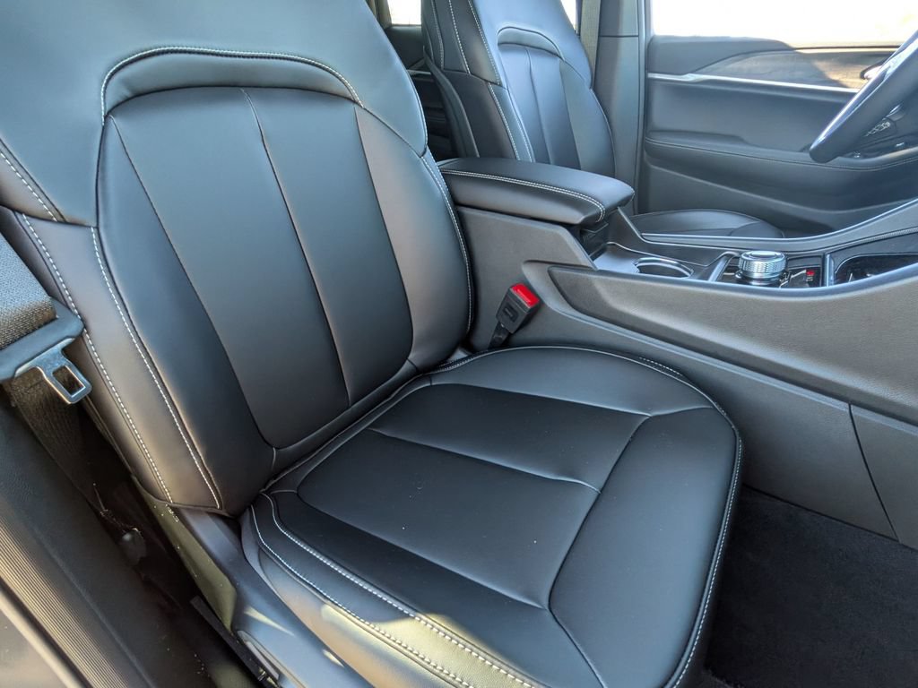 New 2026 Jeep Grand Cherokee Limited w/ Limited Altitude Package RWD image 32