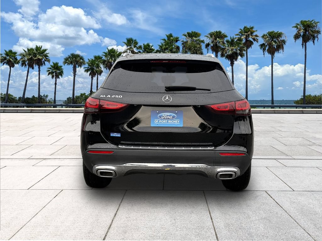 Used 2023 Mercedes-Benz GLA 250 image 4