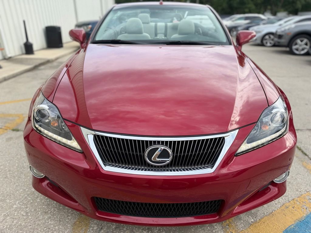 Used 2011 Lexus IS 250C w/ Luxury Pkg RWD image 16