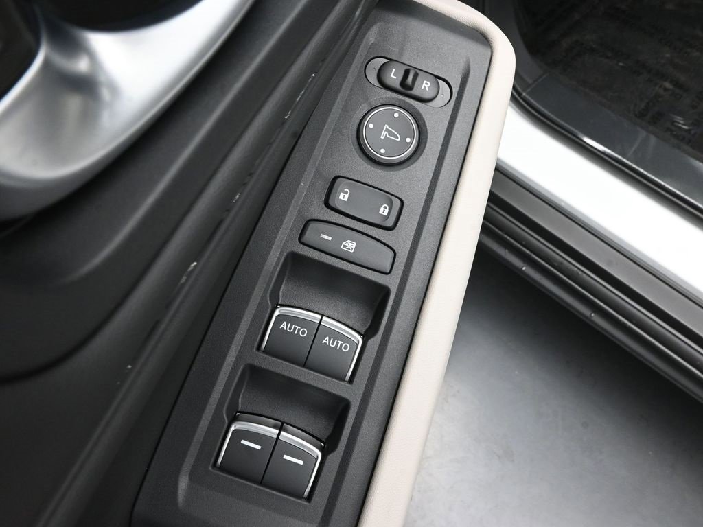 New 2025 Honda Accord SE image 31