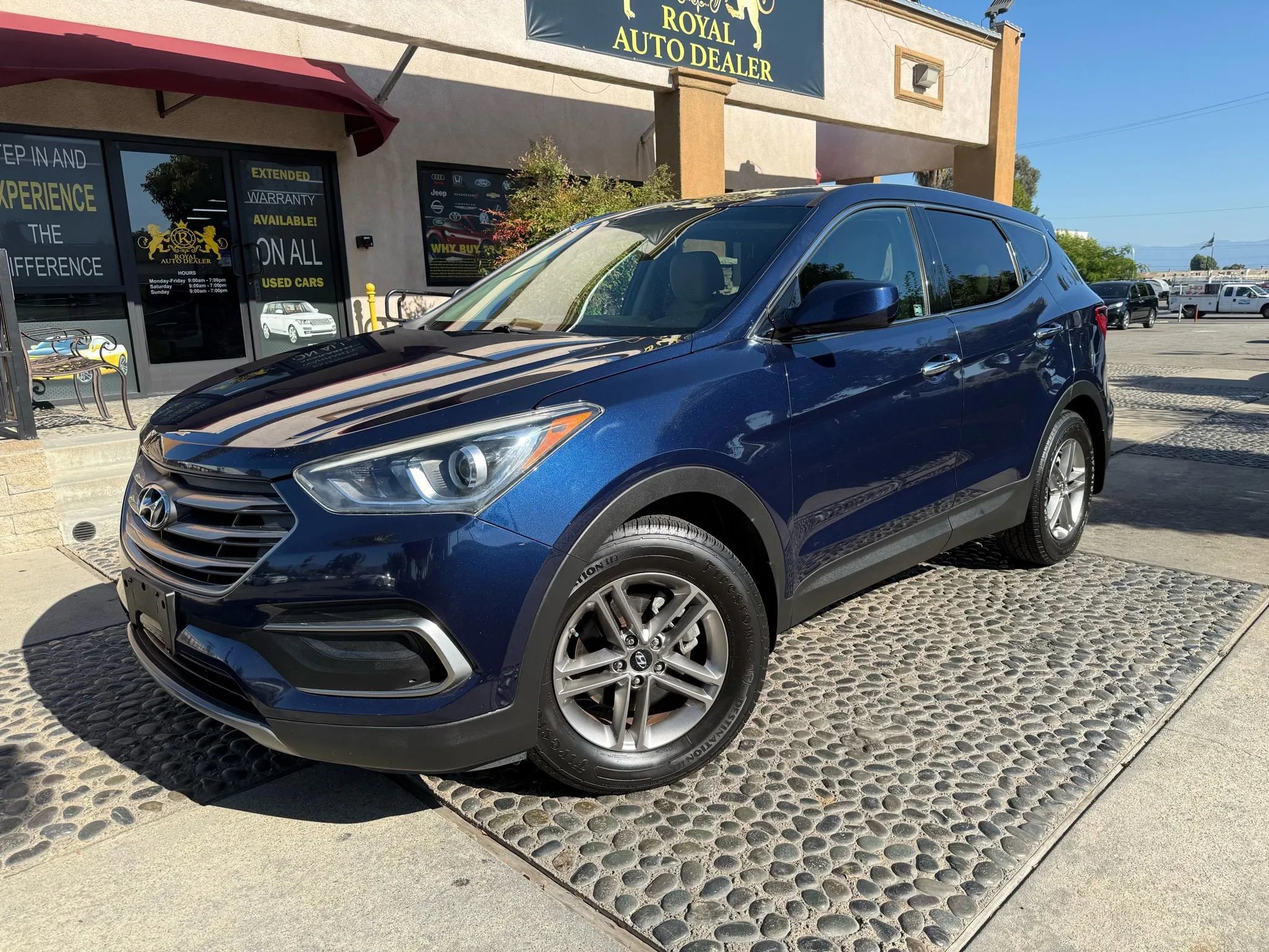 Used 2018 Hyundai Santa Fe Sport FWD image 1