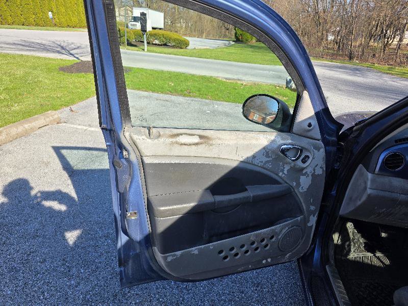 Used 2007 Chrysler PT Cruiser image 11