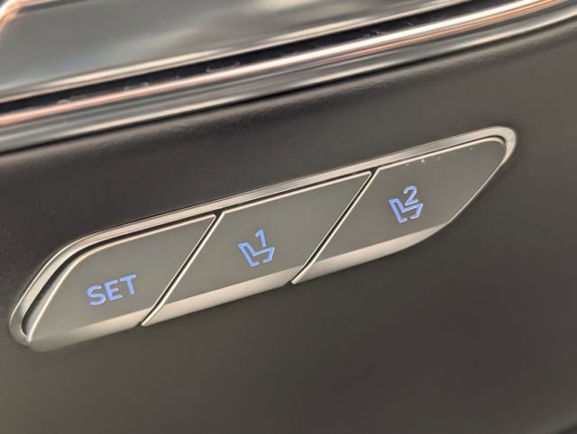 Used 2024 Genesis GV80 2.5T image 11