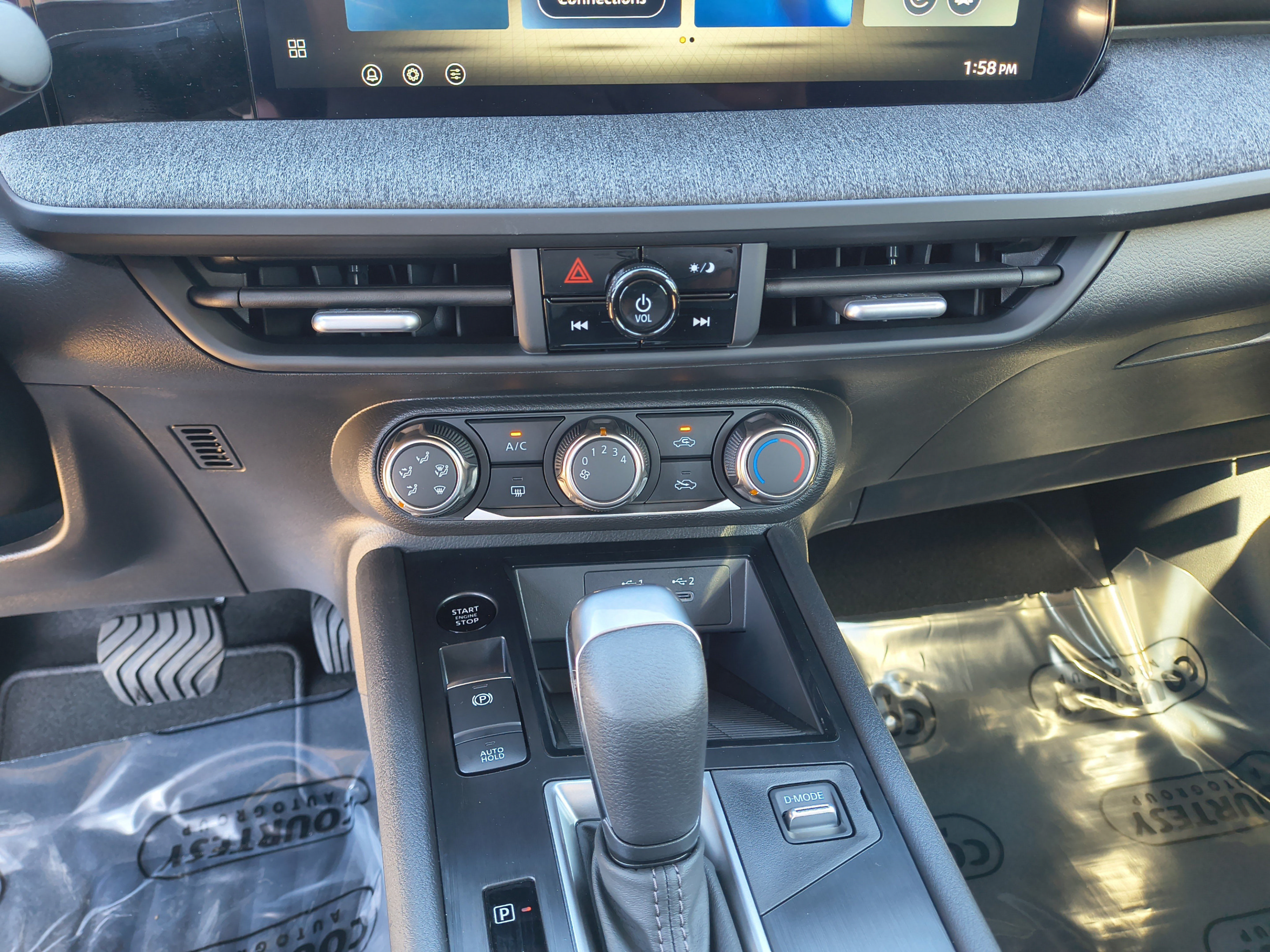 New 2027 Nissan Kicks S FWD image 24
