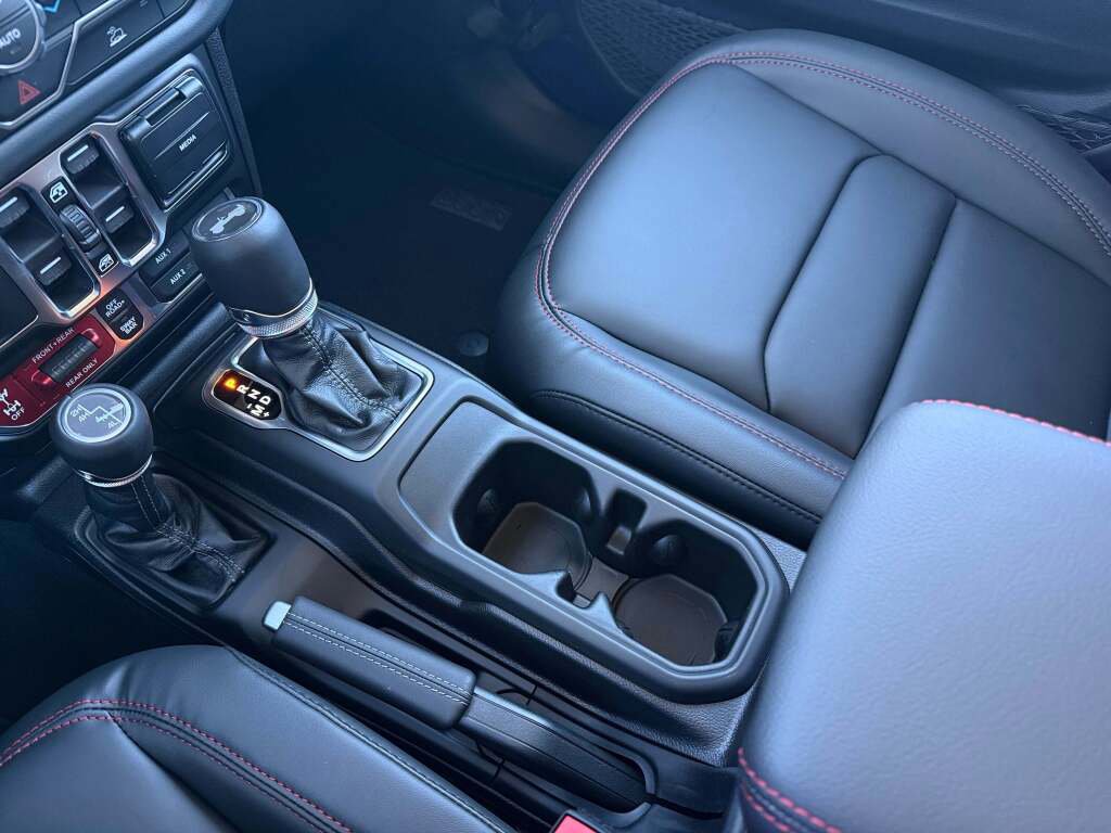 New 2026 Jeep Wrangler Unlimited Rubicon image 24