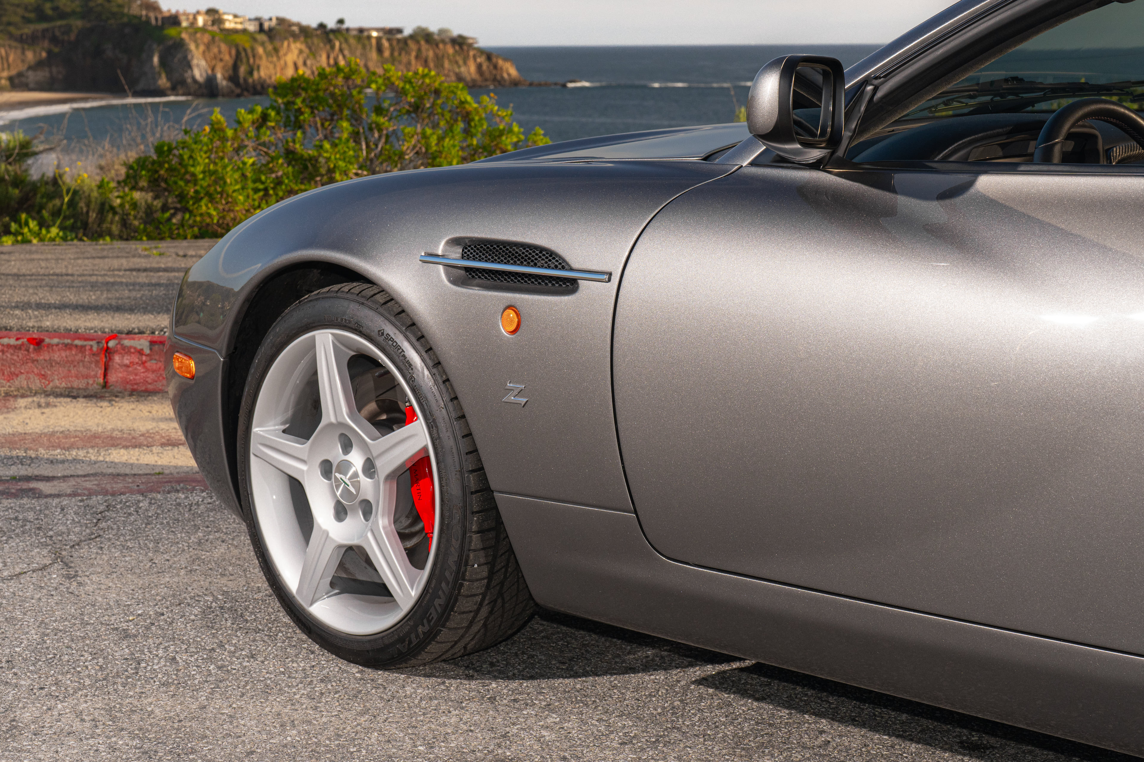 Used 2003 Aston Martin DB7 Vantage RWD image 9