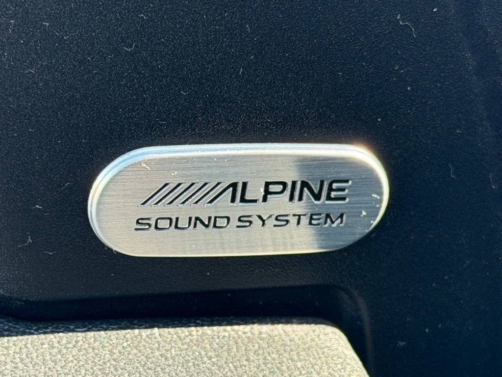 Used 2019 Dodge Charger SRT Hellcat w/ Navigation & Travel Group image 25