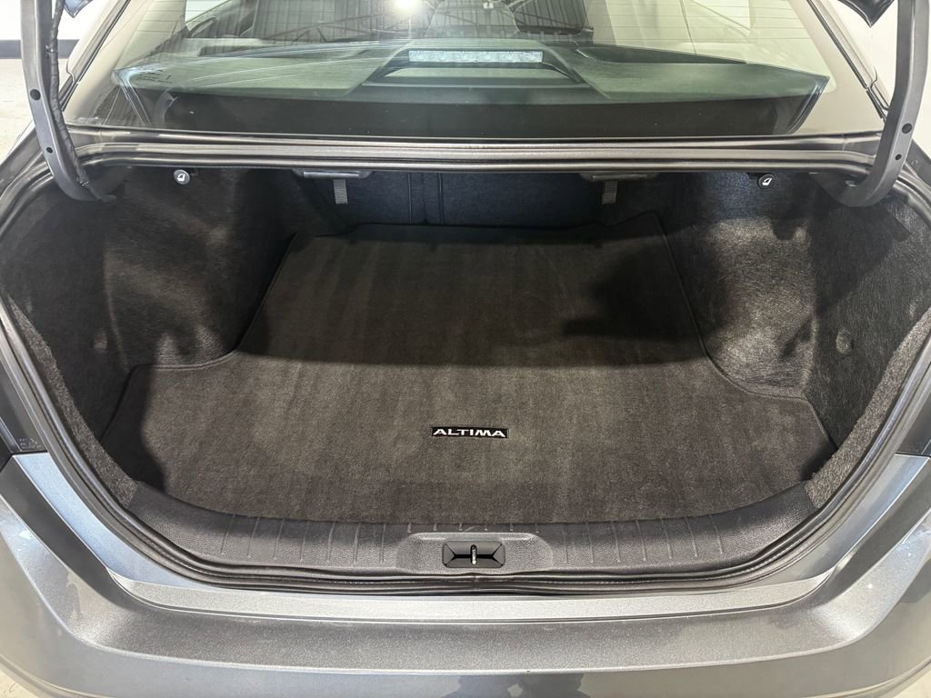 Used 2025 Nissan Altima 2.5 SV image 26