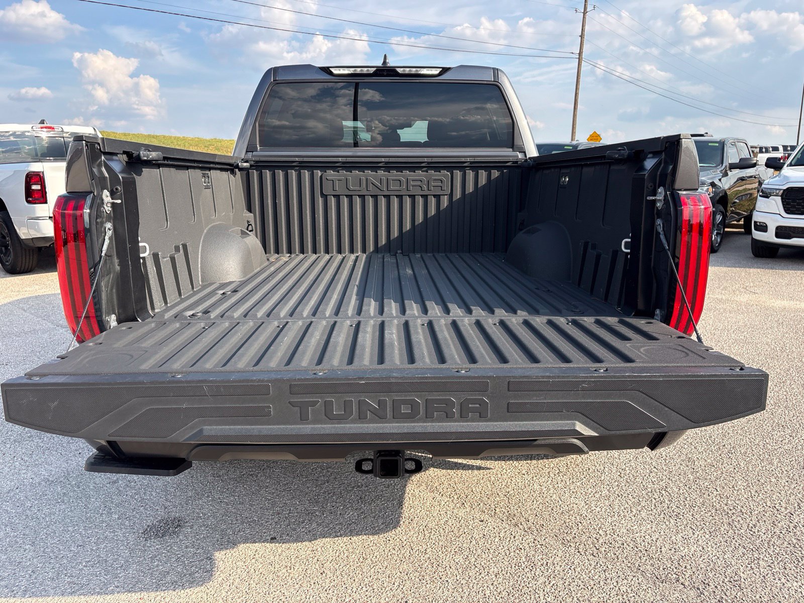 Used 2024 Toyota Tundra SR5 AWD/4WD image 30
