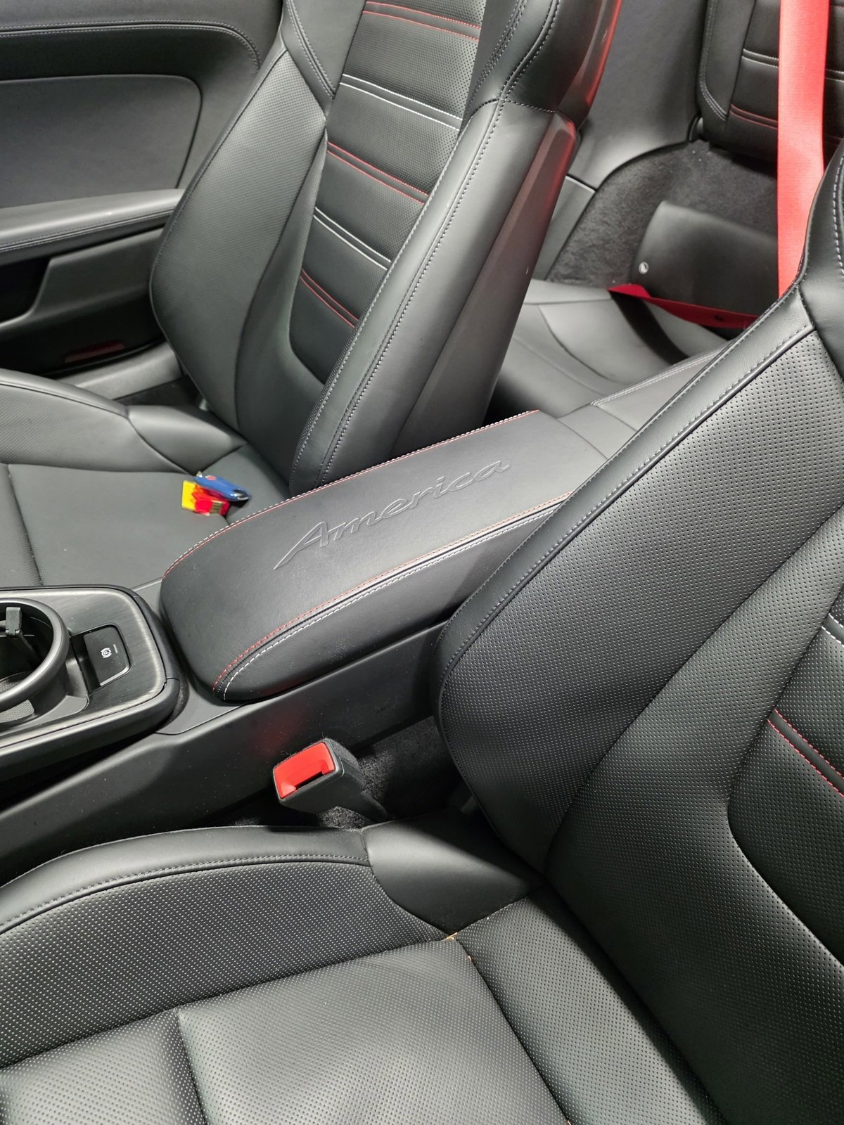 Certified 2023 Porsche 911 Carrera GTS image 5