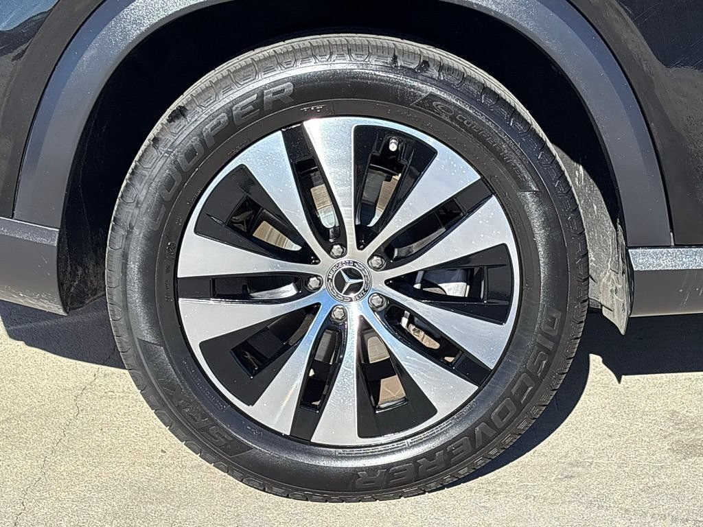 Used 2025 Mercedes-Benz GLE 450 4MATIC image 29