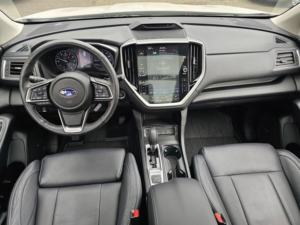 Used 2024 Subaru Ascent Limited w/ Technology Package image 19