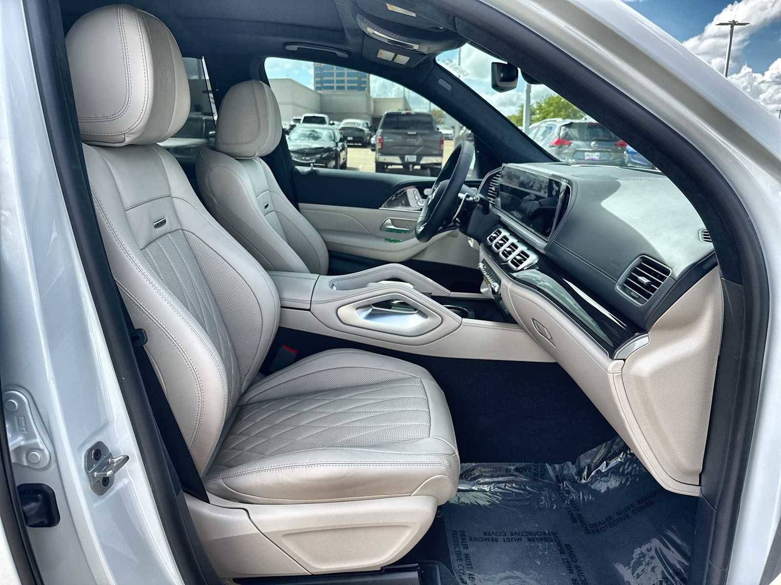 New 2026 Mercedes-Benz GLE 63 AMG S image 9
