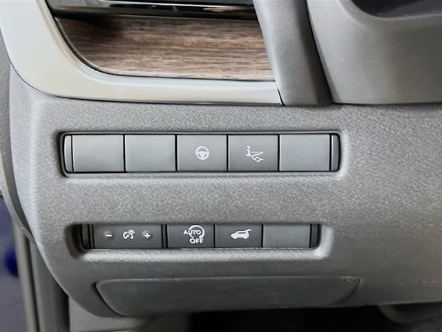 New 2026 Nissan Rogue Platinum w/ Platinum Premium Package image 9