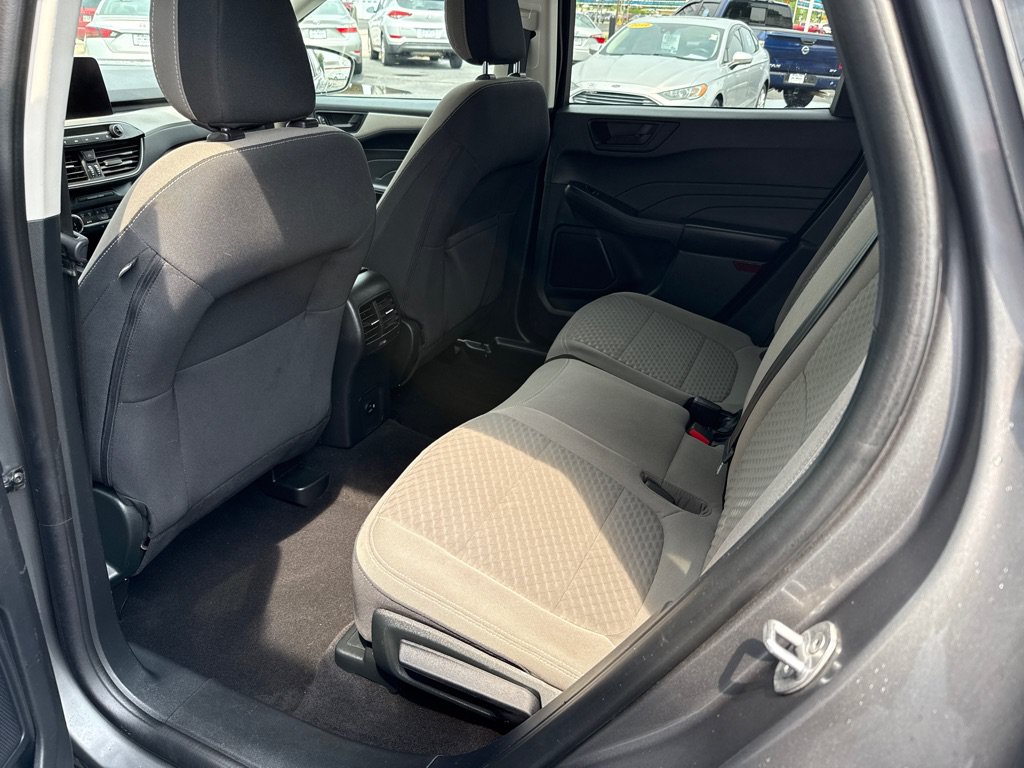 Used 2022 Ford Escape SE AWD/4WD image 12