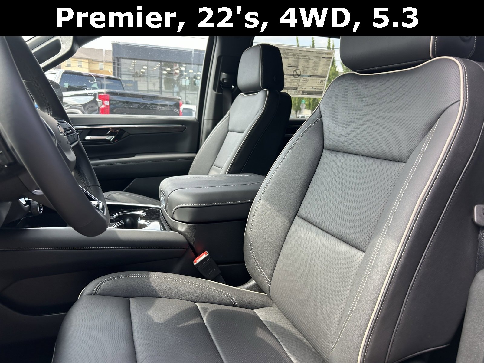 New 2025 Chevrolet Suburban Premier image 22