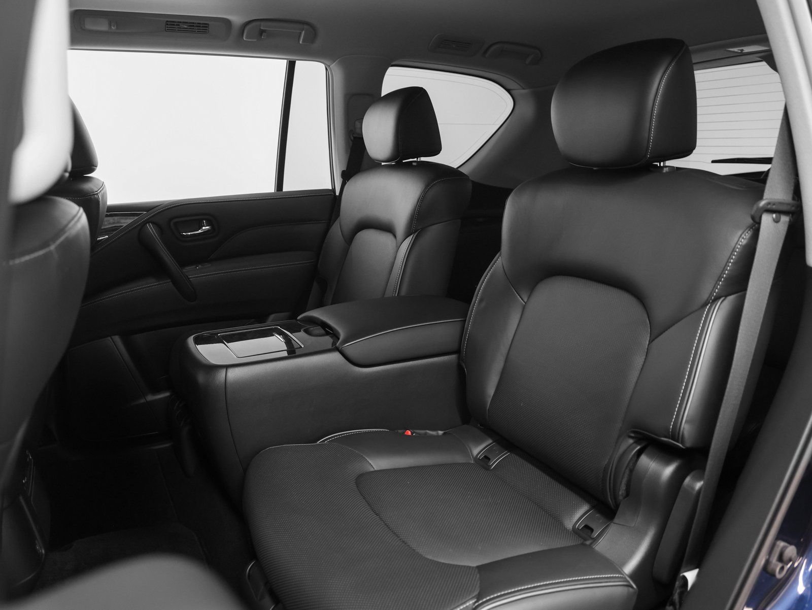 Used 2024 INFINITI QX80 Luxe w/ Cargo Package image 50