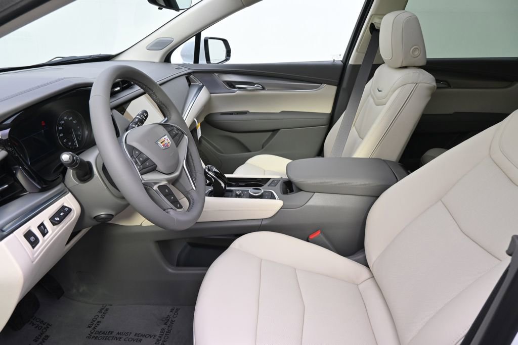 New 2025 Cadillac XT5 Premium Luxury w/ Technology Package image 13