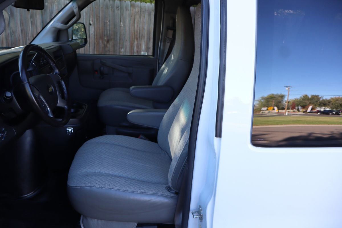Used 2017 Chevrolet Express 2500 LS image 19
