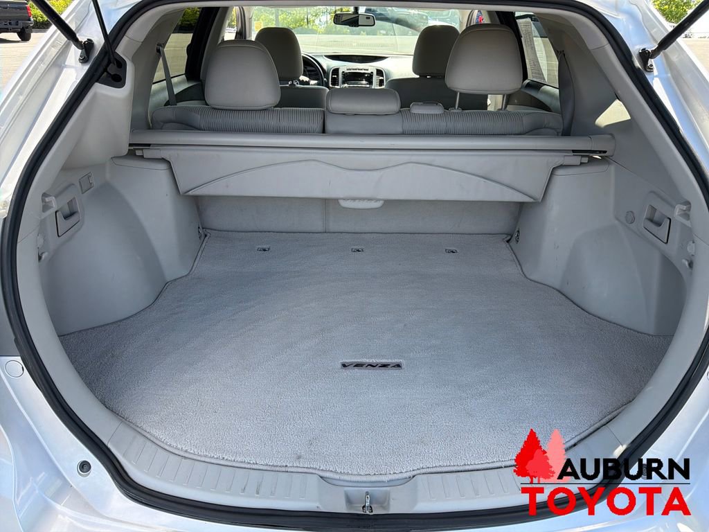 Used 2010 Toyota Venza AWD image 19