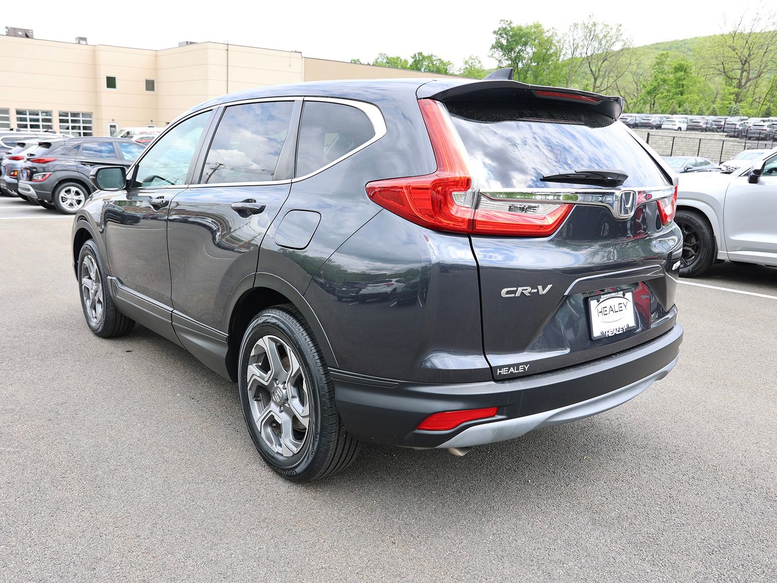 Used 2019 Honda CR-V EX image 5
