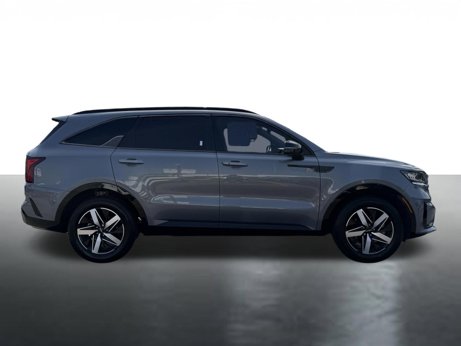 Certified 2022 Kia Sorento S w/ Panoramic Sunroof Package FWD image 9