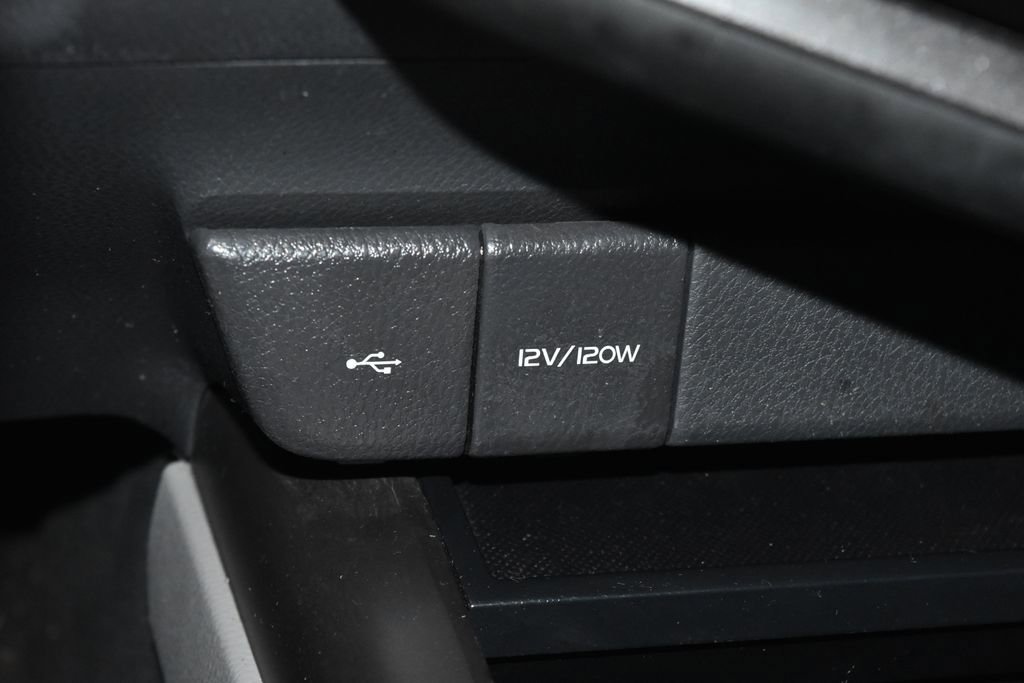 Used 2022 Toyota Camry LE w/ Carpet Mat Package (TMS) FWD image 13