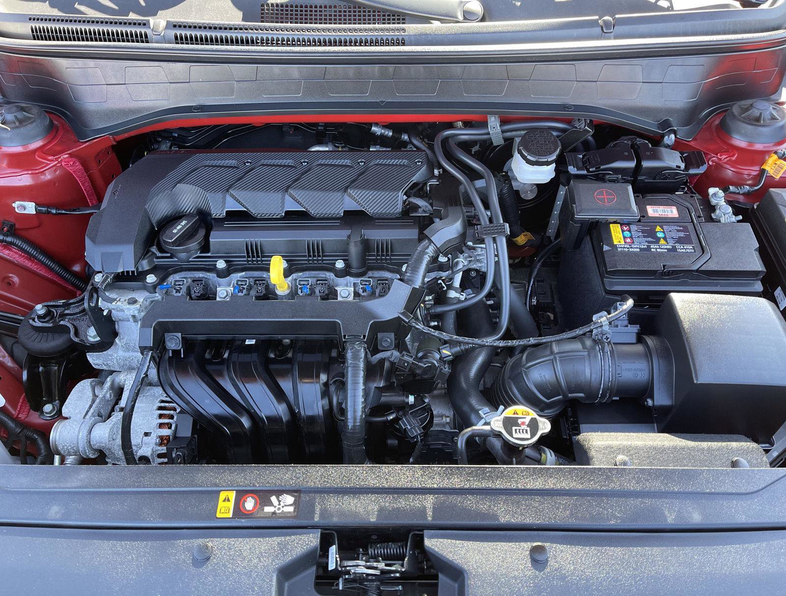 Used 2023 Hyundai Venue Limited image 25