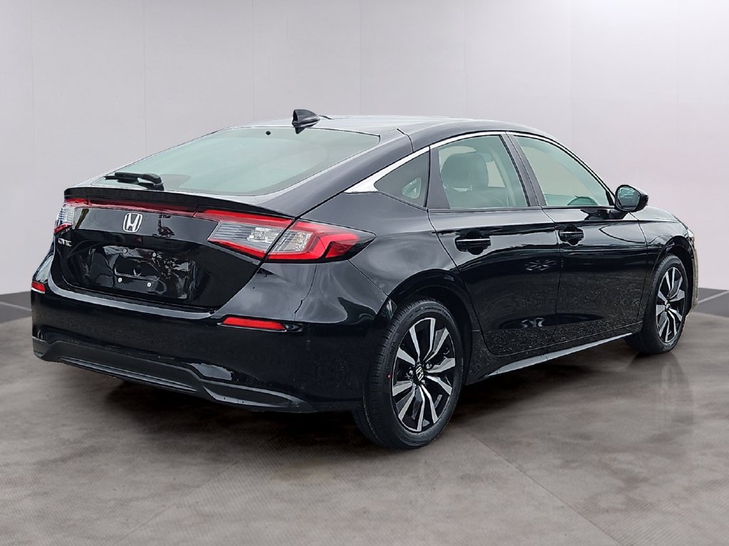 Certified 2024 Honda Civic EX-L image 4